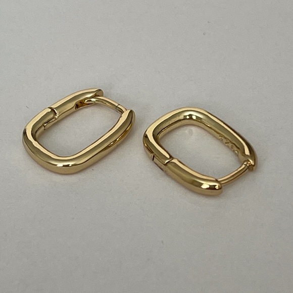 Huggie Hoop Earrings 925 Sterling Silver Gold Plated Earrings - Picture 2 of 3